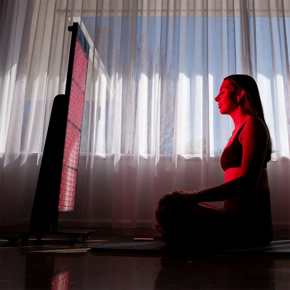 Revel Helio Red Light & Stand - Image 14