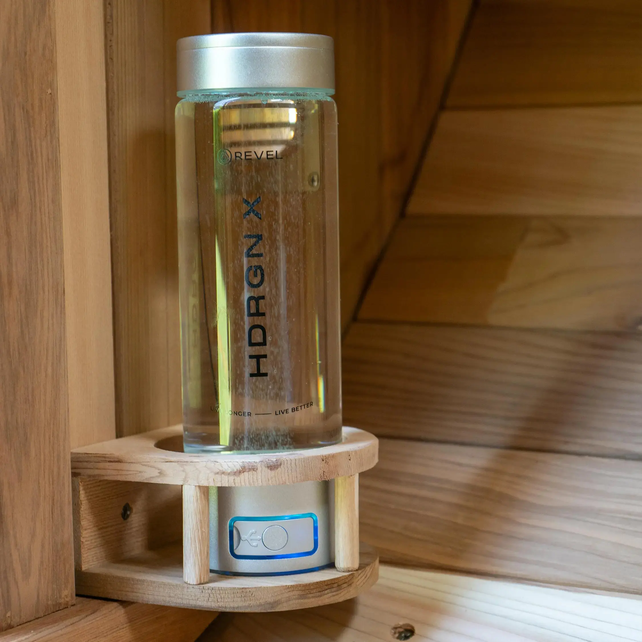 Revel Hydrogen Water Bottle - Image 3