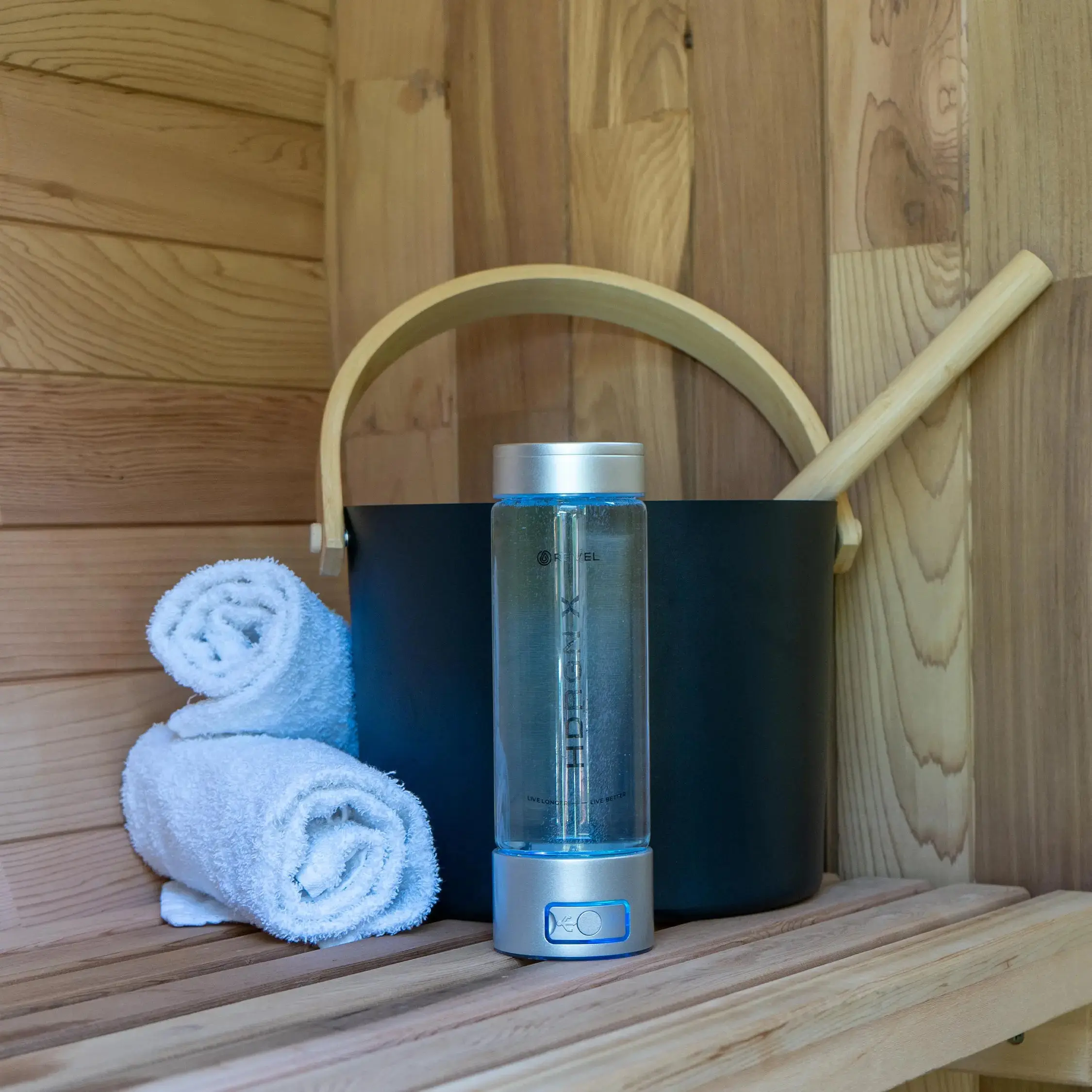 Revel Hydrogen Water Bottle - Image 5