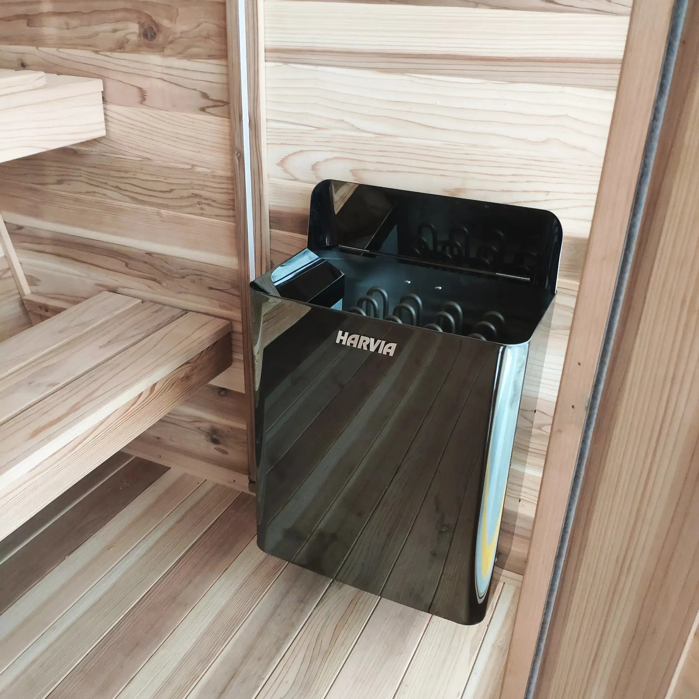 Revel Solaris (Gen 1) - 4 Person Traditional Outdoor Cabin Sauna - Image 9